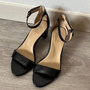 Naturalizer Vera Sandals, Black, 5.5
